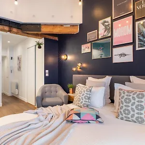 Mohom - Berges Du Rhône Appartement
