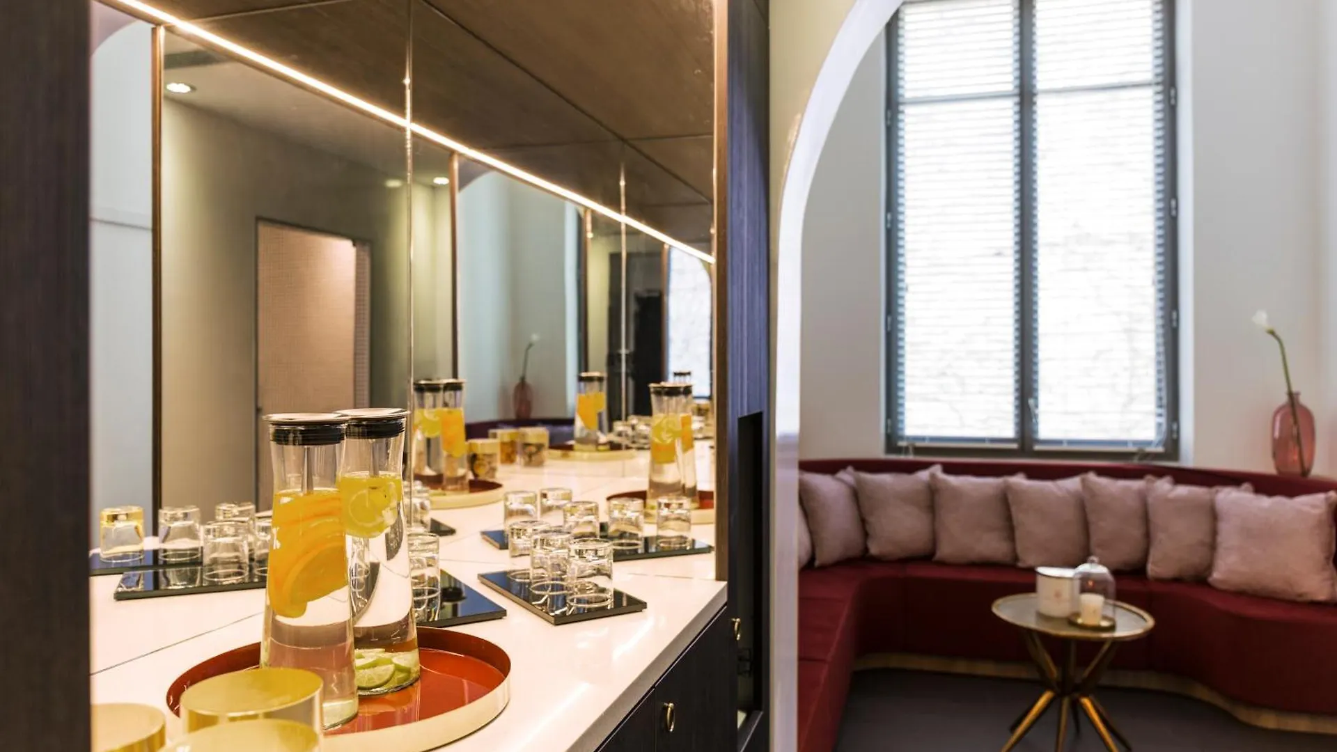 Hotel Carlton Lyon - Mgallery Hotel Collection 4*,  France